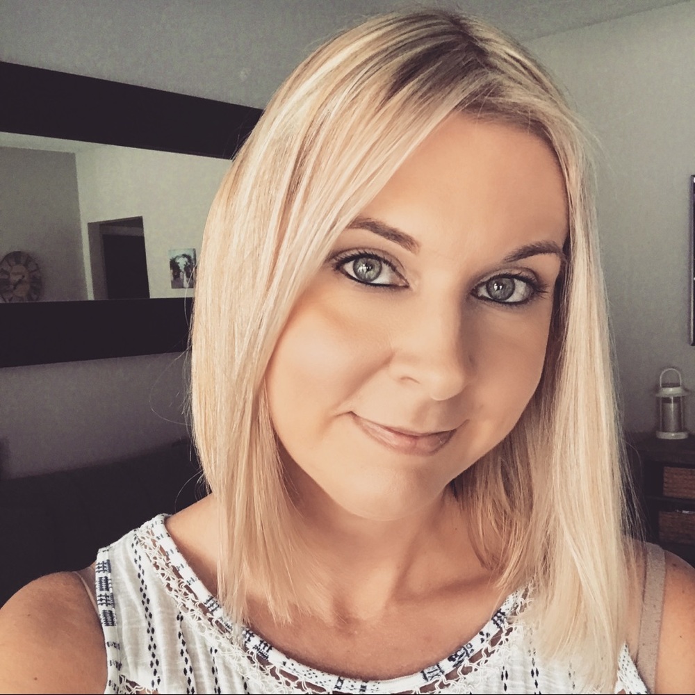 Meet your Posher, Lisa